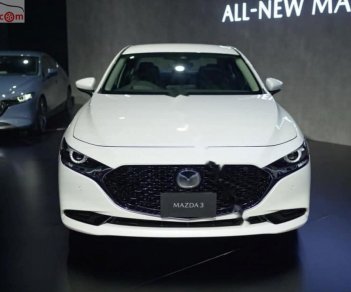 Mazda 3 2019 - Cần bán Mazda 3 1.5 đời 2019, màu trắng, giá chỉ 709 triệu