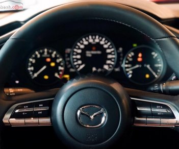 Mazda 3 2019 - Cần bán Mazda 3 1.5 đời 2019, màu trắng, giá chỉ 709 triệu