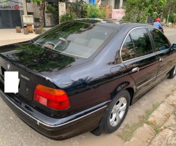 BMW 5 Series 1997 - Cần bán lại xe BMW 5 Series 528i MT sx1997, màu đen, xe nhập số sàn