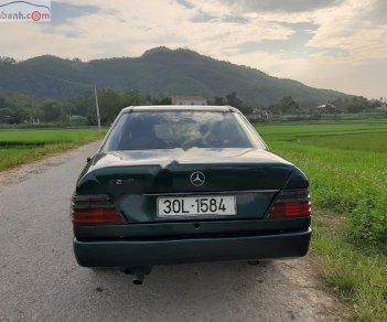 Mercedes-Benz E class   1990 - Cần bán lại xe Mercedes E240 đời 1990, màu xanh lam, xe nhập