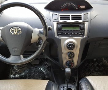 Toyota Yaris 1.3 AT 2010 - Bán xe Toyota Yaris 1.3 AT đời 2010, màu xanh lam, nhập khẩu nguyên chiếc