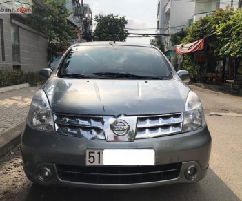 Nissan Grand livina 1.8 AT 2011 - Bán Nissan Grand livina 1.8 AT đời 2011, màu xám xe gia đình