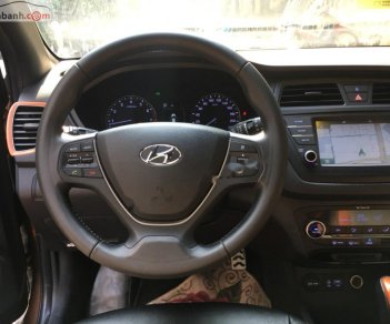 Hyundai i20 Active    1.4AT 2017 - Bán ô tô Hyundai i20 Active 1.4AT đời 2017, màu nâu, nhập khẩu, 530 triệu