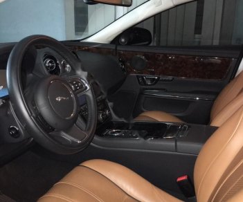 Jaguar XJ series  2.0 2014 - Xe Jaguar XJ series  2.0 sản xuất năm 2014, màu đen, xe nhập chính chủ