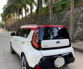 Kia Soul 2014 - Cần bán xe Kia Soul đời 2014, màu trắng, nhập khẩu chính hãng