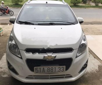 Chevrolet Spark 2014 - Cần bán Chevrolet Spark đời 2014, màu trắng xe cfon mới nguyên