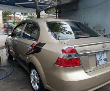 Chevrolet Aveo LT 1.5 MT 2015 - Bán Chevrolet Aveo LT 1.5 MT 2015 xe gia đình, giá tốt