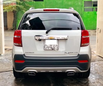 Chevrolet Captiva Revv LTZ 2.4 AT 2016 - Bán xe Chevrolet Captiva Revv LTZ 2.4 AT năm 2016, màu trắng xe gia đình, 610 triệu