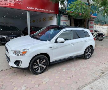 Mitsubishi Outlander 2015 - Bán Mitsubishi Outlander năm 2015, màu trắng, nhập khẩu nguyên chiếc, 640 triệu