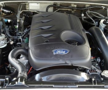 Ford Ranger XLT 2.5L 4x4 MT 2011 - Cần bán xe Ford Ranger XLT 2.5L 4x4 MT năm 2011, màu bạc, xe nhập số sàn