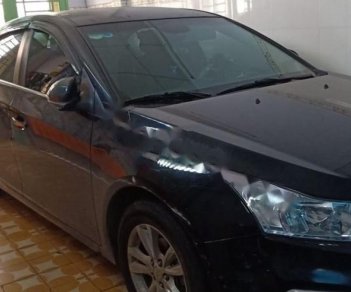 Chevrolet Cruze LT 1.6 MT 2016 - Bán Chevrolet Cruze LT 1.6 MT năm sản xuất 2016, màu đen số sàn, giá chỉ 389 triệu