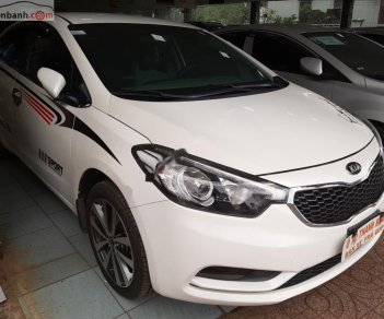 Kia K3 2015 - Bán xe Kia K3 2015, màu trắng giá bán 470tr