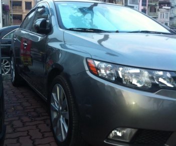 Kia Forte 2010 - Cần bán lại xe Kia Forte sản xuất năm 2010, xe nhập chính hãng