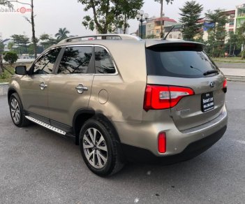 Kia Sorento DATH 2.2L 2WD 2014 - Cần bán Kia Sorento DATH 2.2L 2WD 2014, màu vàng chính chủ