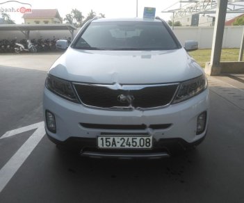 Kia Sorento 2016 - Cần bán xe Kia Sorento 2016, màu trắng, giá 590tr xe còn mới nguyên