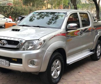 Toyota Hilux 2011 - Cần bán Toyota Hilux đời 2011, nhập khẩu chính hãng