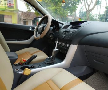 Mazda BT 50 2015 - Bán Mazda BT 50 3.2L 4x4AT sản xuất 2015, màu vàng cát, nhập khẩu số tự động, giá tốt