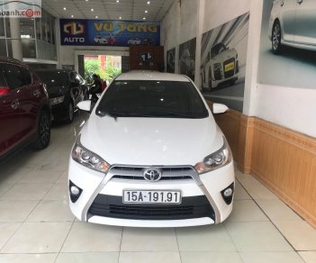 Toyota Yaris 2015 - Cần bán xe Toyota Yaris đời 2015, màu trắng, xe nhập chính chủ, giá tốt