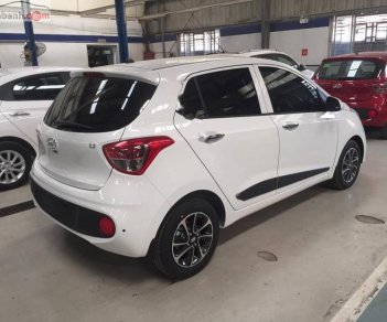 Hyundai Grand i10 Grand 1.2 AT 2019 - Bán xe Hyundai Grand i10 Grand 1.2 AT năm sản xuất 2019, màu trắng, giá tốt