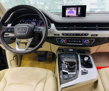 Audi Q7 3.0L 2015 - Bán Audi Q7 3.0 Model 2016 sang trọng, đẳng cấp- giá bán rẻ như đào 30 tết