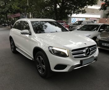 Mercedes-Benz GLC GLC250 4Matic 2017 - Bán Mercedes GLC250 4Matic đời 2017, màu trắng