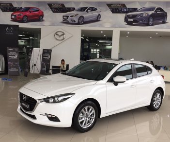 Mazda 3 Luxury 2019 - Mazda 3 Sedan 1.5L 2019 KM tiền mặt + quà tặng