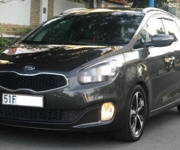 Kia Rondo   AT 2016 - Bán Kia Rondo AT năm sản xuất 2016, màu đen số tự động