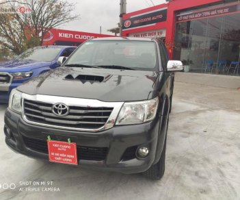 Toyota Hilux 3.0G 4x4 MT 2014 - Cần bán xe Toyota Hilux 3.0G 4x4 MT đời 2014, màu xám, xe nhập  