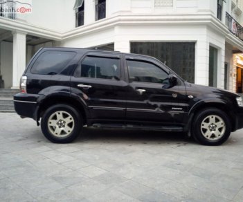 Ford Escape 2.3AT 2005 - Bán ô tô Ford Escape 2.3AT sản xuất năm 2005, màu đen giá cạnh tranh