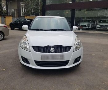 Suzuki Swift 2014 - Bán Suzuki Swift năm sản xuất 2014, màu trắng