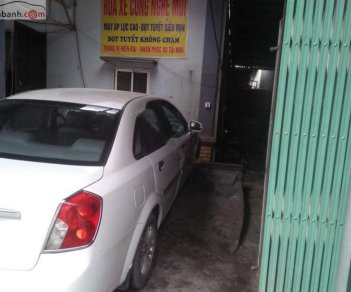 Daewoo Lacetti 2004 - Cần bán xe Daewoo Lacetti đời 2004, màu trắng, 115 triệu