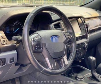 Ford Everest  3.2L Titanium 4x4 2015 - Bán Ford Everest 3.2L Titanium 4x4 2015, màu đen