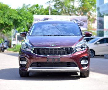 Kia Rondo 2019 - [Kia Phú Mỹ Hưng] Kia Rondo Deluxe, giá chỉ 669 triệu, hỗ trợ trả góp 80%, giao xe ngay