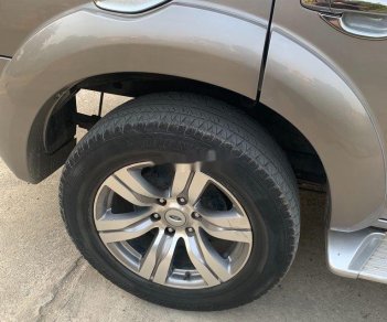 Ford Everest 2012 - Bán xe Ford Everest MT đời 2012 số sàn, 459 triệu