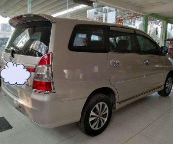 Toyota Innova   MT 2015 - Cần bán xe Toyota Innova MT đời 2015 giá cạnh tranh