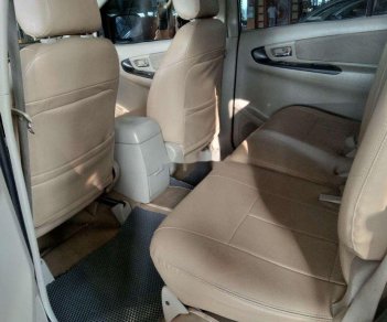 Toyota Innova   MT 2015 - Cần bán xe Toyota Innova MT đời 2015 giá cạnh tranh