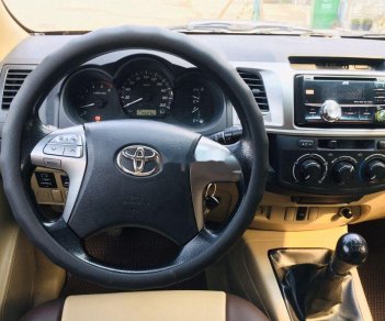 Toyota Hilux   2014 - Bán xe Toyota Hilux năm sản xuất 2014