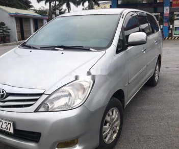 Toyota Innova 2011 - Bán Toyota Innova năm 2011, màu bạc, giá 358tr