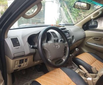 Toyota Hilux   2010 - Cần bán Toyota Hilux đời 2010, nhập khẩu nguyên chiếc, giá tốt