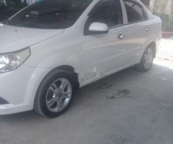 Chevrolet Aveo   2015 - Bán Chevrolet Aveo 2015, xe gia đình