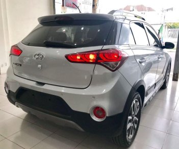 Hyundai i20 Active   2015 - Cần bán Hyundai i20 Active đời 2015, nhập khẩu, giá tốt