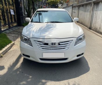 Toyota Camry LE  2007 - Bán xe Toyota Camry LE 2007, màu trắng chính chủ giá cạnh tranh