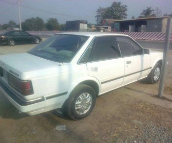 Nissan Bluebird   1984 - Cần bán lại xe Nissan Bluebird năm sản xuất 1984, màu trắng, xe nhập