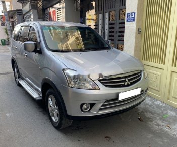 Mitsubishi Zinger 2010 - Cần bán gấp Mitsubishi Zinger năm sản xuất 2010, màu bạc số tự động, 316 triệu