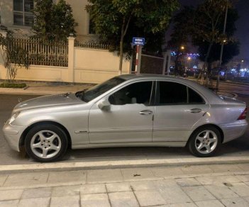 Mercedes-Benz C class   2003 - Bán ô tô Mercedes C class sản xuất 2003, xe gia đình