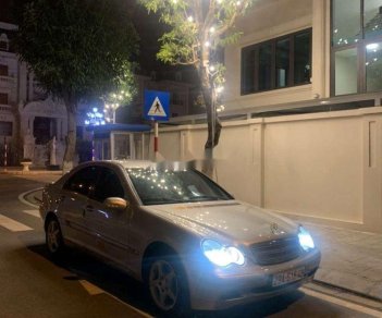 Mercedes-Benz C class   2003 - Bán ô tô Mercedes C class sản xuất 2003, xe gia đình