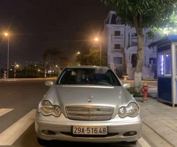 Mercedes-Benz C class   2003 - Bán ô tô Mercedes C class sản xuất 2003, xe gia đình