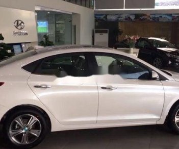 Hyundai Accent   2020 - Bán ô tô Hyundai Accent năm sản xuất 2020, màu trắng, nhập khẩu nguyên chiếc