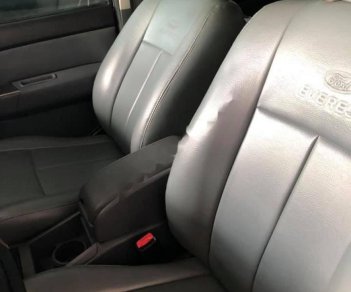 Ford Everest 2014 - Bán xe Ford Everest năm 2014 số sàn, 588 triệu