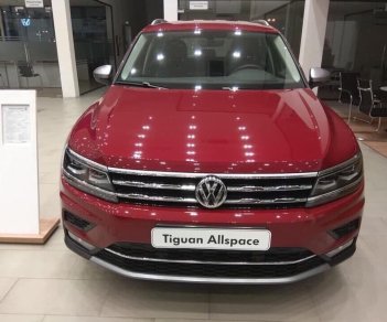 Volkswagen Tiguan 2019 - Cần bán xe Volkswagen Tiguan Allspace, màu đỏ, xe Đức nhập khẩu chính hãng, đang tặng trước bạ 173tr